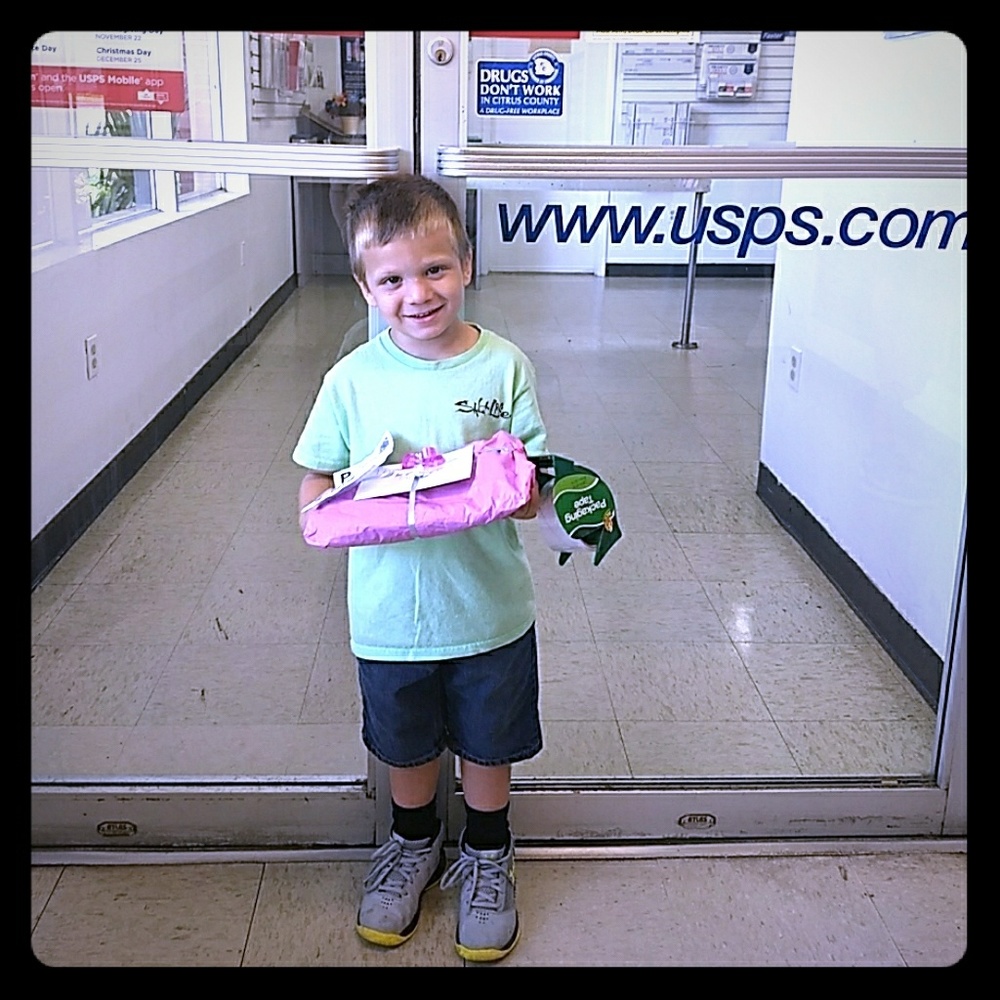 📫💙MEET YOUR MAILMAN, LANDON!💙📫